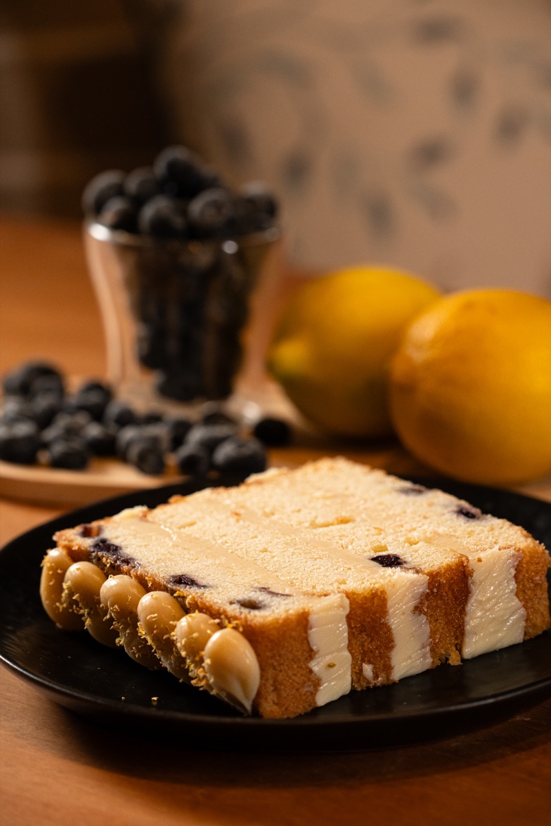 Bolo de Baunilha e Mirtilo